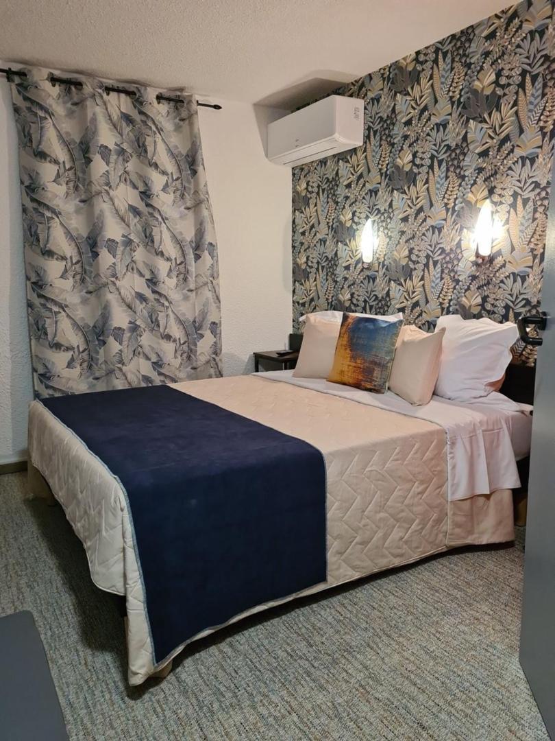 Hotel L'Etoile Aeroport - A61 Carcassonne Extérieur photo