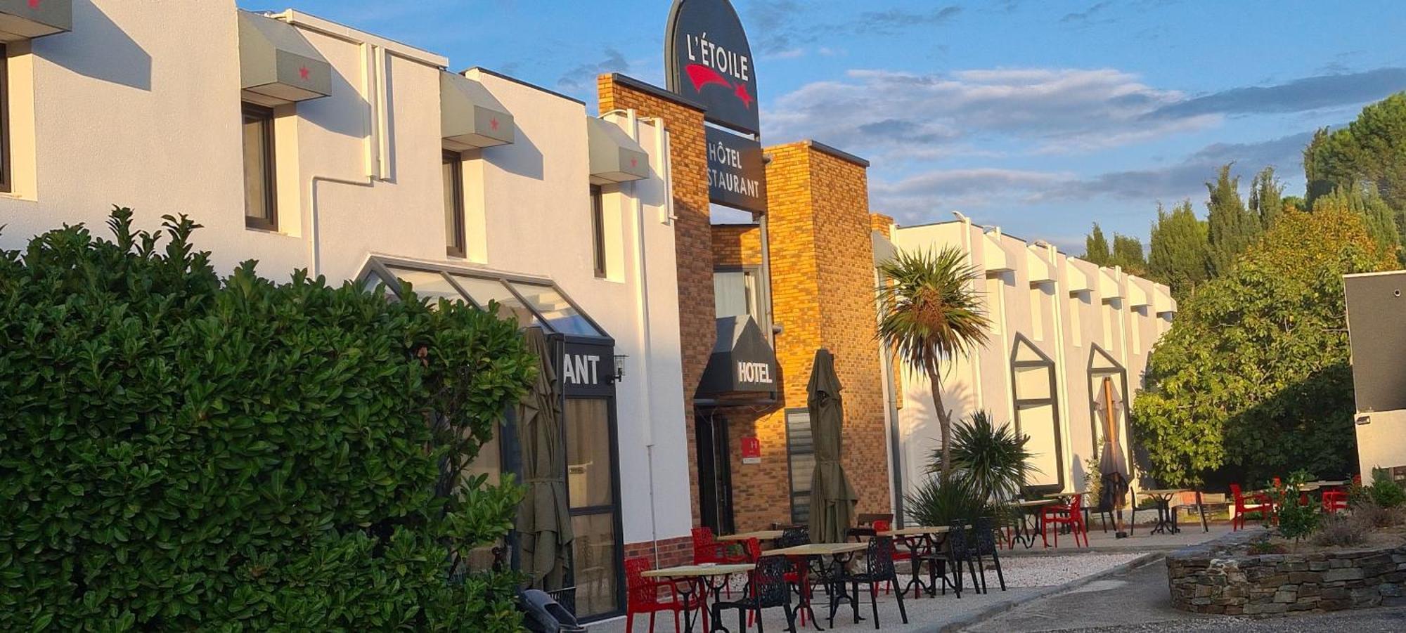 Hotel L'Etoile Aeroport - A61 Carcassonne Extérieur photo